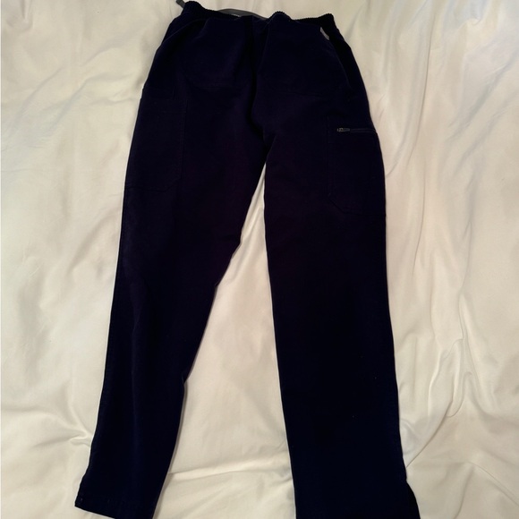 small petite yola skinny scrub pants - Picture 5 of 15